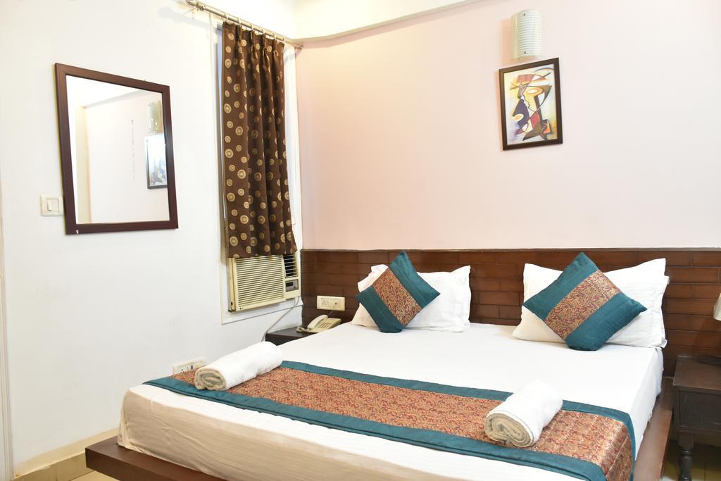 Airport Hotel Port View New Delhi Eksteriør bilde