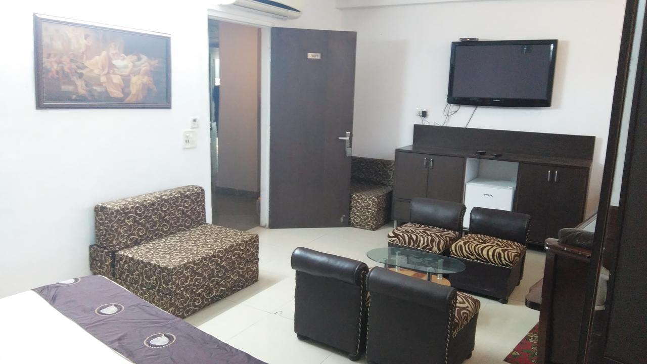 Airport Hotel Port View New Delhi Rom bilde